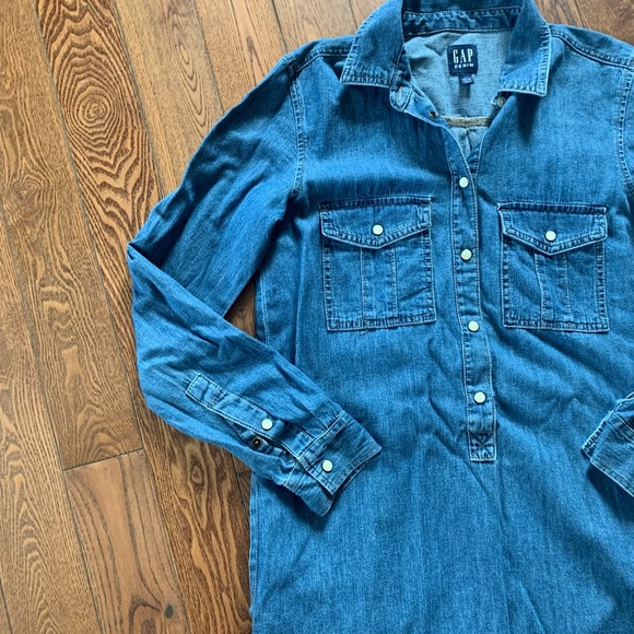 Gap medium wash denim long sleeve button up collard tshirt dress - Picture 2 of 8